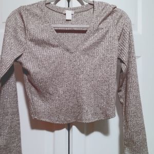 Long sleeve crop sweater